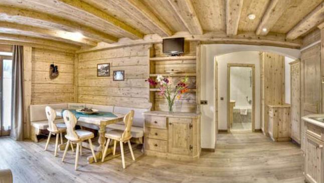 Family And Wellness Residence Ciasa Antersies San Cassiano  Ruang foto