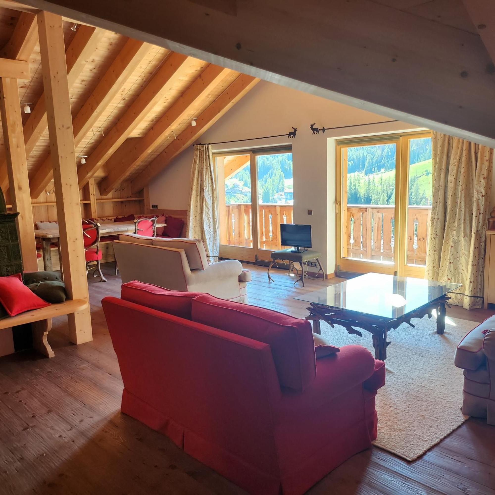 Family And Wellness Residence Ciasa Antersies San Cassiano  Bagian luar foto