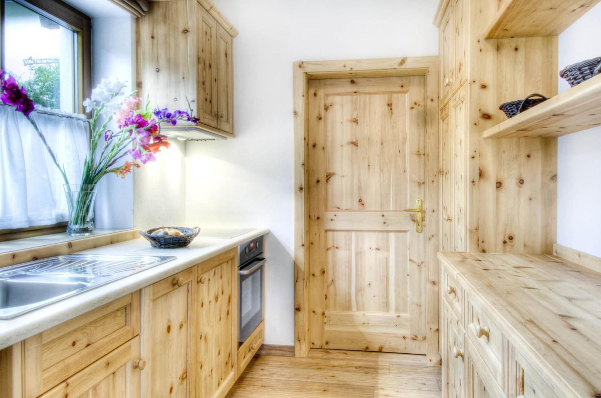 Family And Wellness Residence Ciasa Antersies San Cassiano  Bagian luar foto